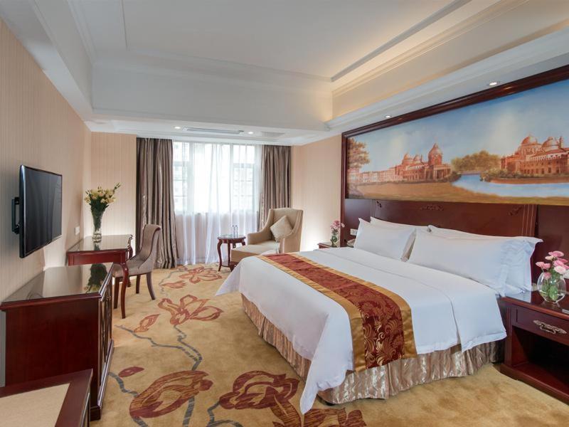 Vienna Hotel Foshan Nanhai City Square Екстер'єр фото